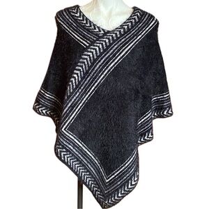 Janice Poncho/Wrap Black White Aztec tribal vibe OS
